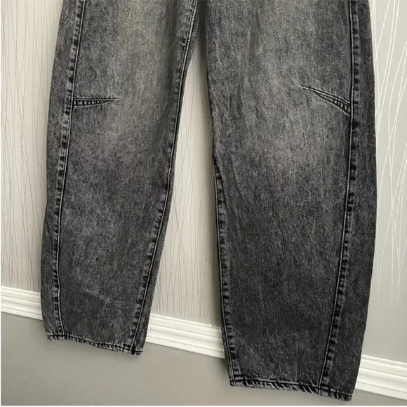 NWT Levi’s Cinch Barrel Jeans Black - Picture 6 of 15